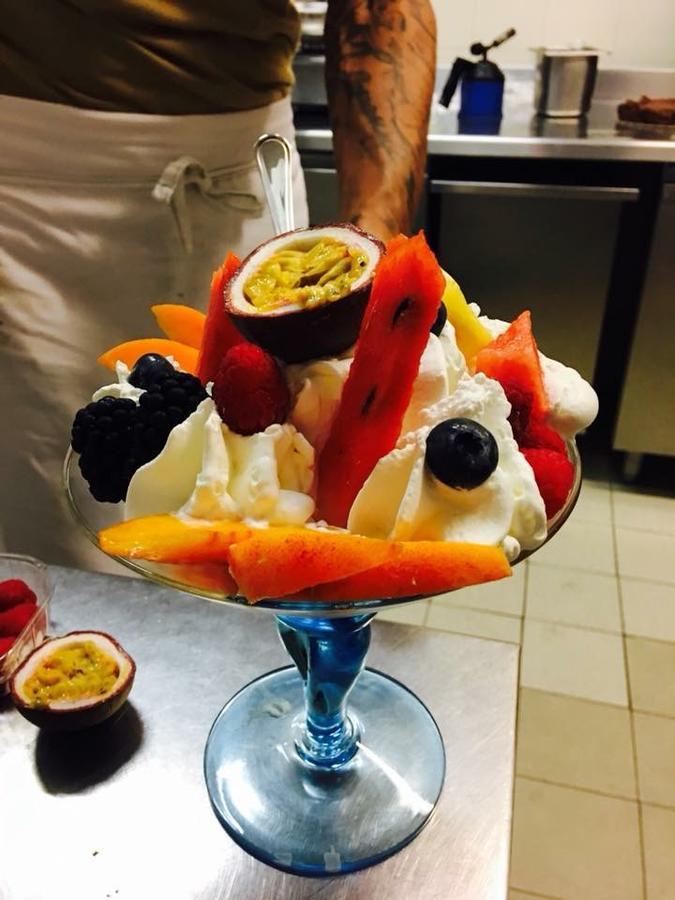 Albergo Giardinetto 스칸조로씨아테 외부 사진